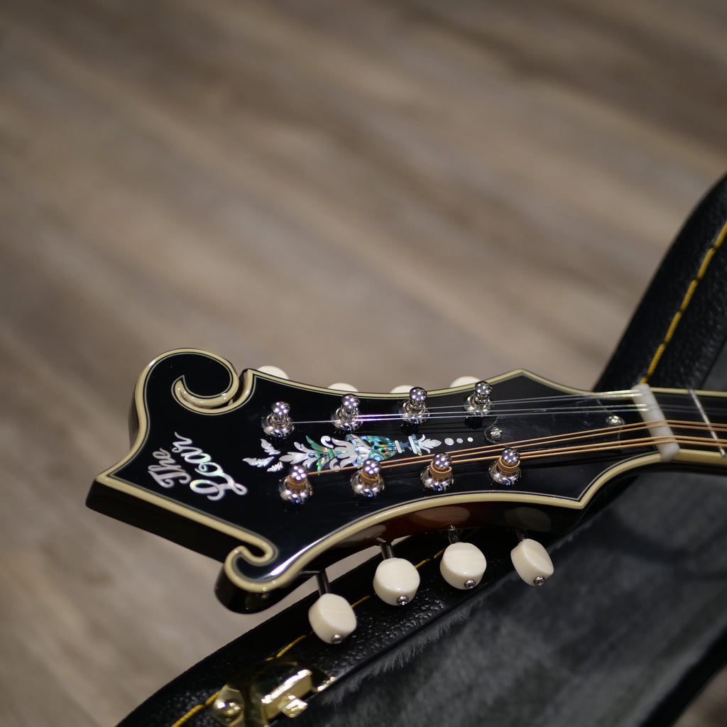 The Loar LM-600-VS Mandolin