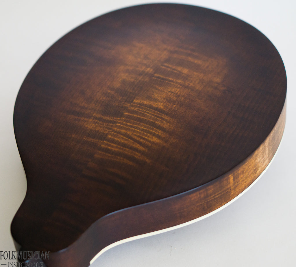 Eastman MD304 Oval Hole Mandolin