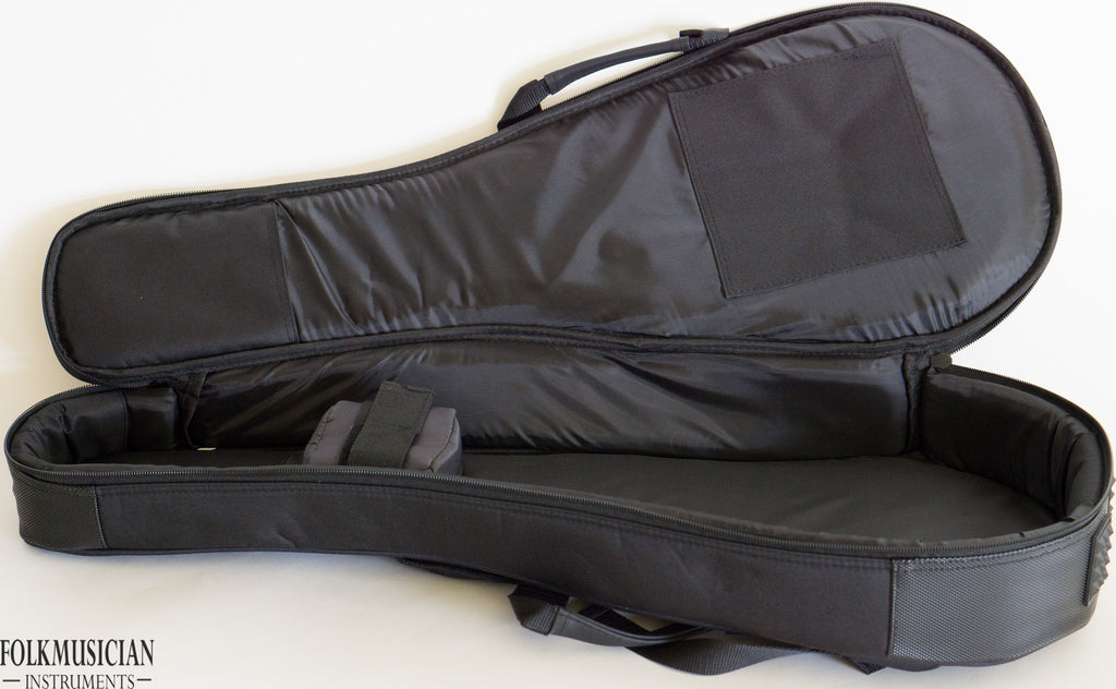 Eastman MD304 Oval Hole Mandolin