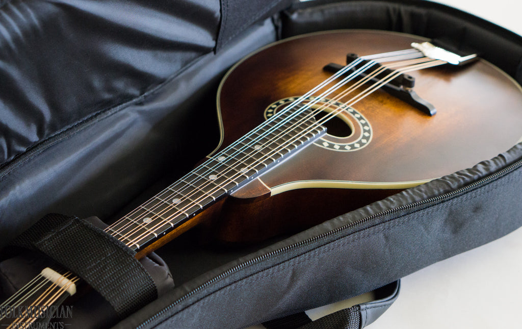 Eastman MD304 Oval Hole Mandolin
