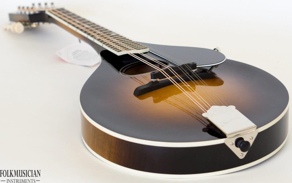Kentucky KM-270 Oval Hole Mandolin