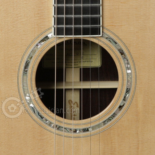 Eastman 412 Acoustic Guitar OM Rosewood