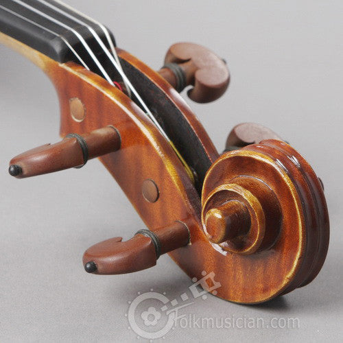 Peccard Fiddle Outfit