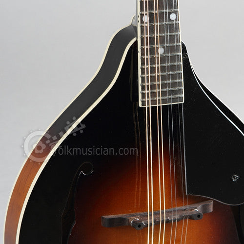 Kentucky KM-150 Mandolin with Pickup