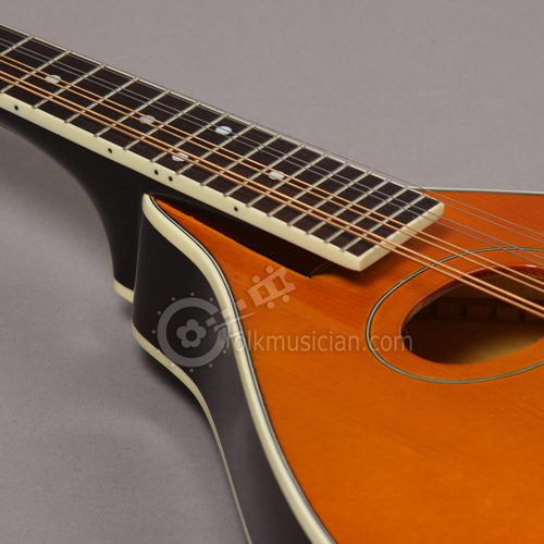 Kentucky KM-172 Oval Hole Mandolin