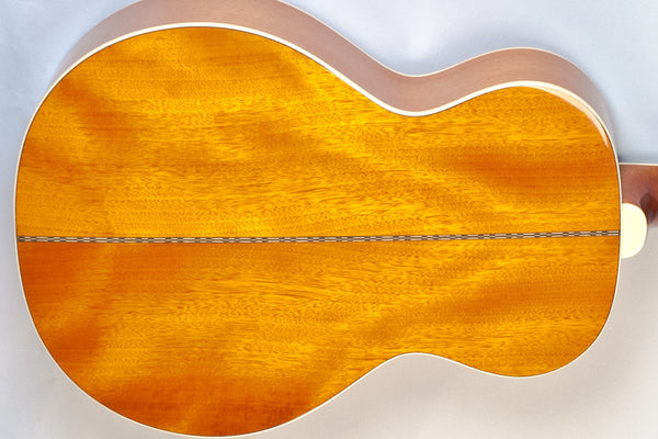 The Loar LH-200 Guitar