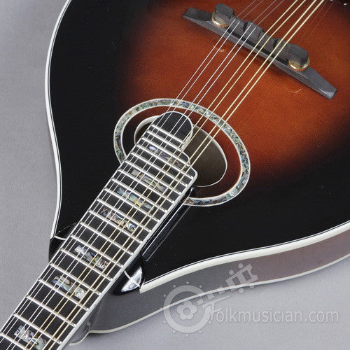 Michael Kelly AO Oval Hole Mandolin